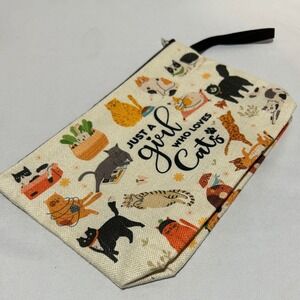 Cat Lover Zipper Pouch Makeup Bag Cream Just A Girl Who Loves Cats 10x6.5x2